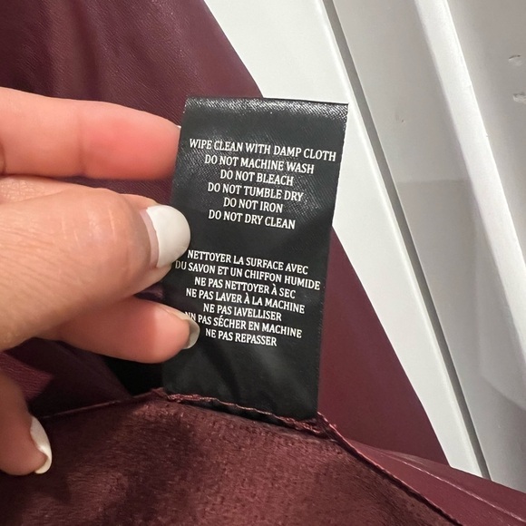 Blank NYC burgundy red Faux Leather Drape Front Jacket XS coquette K - Picture 9 of 9
